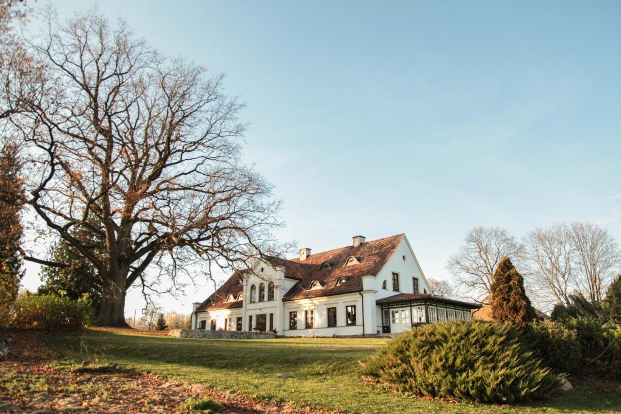 Miodunski Dworek Ryn  Exterior foto